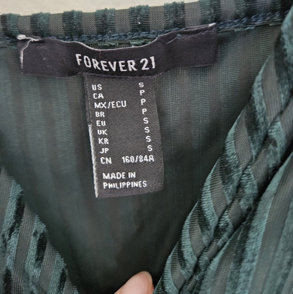 BUNDLE Forever 21 Bodysuit - Picture 2 of 5